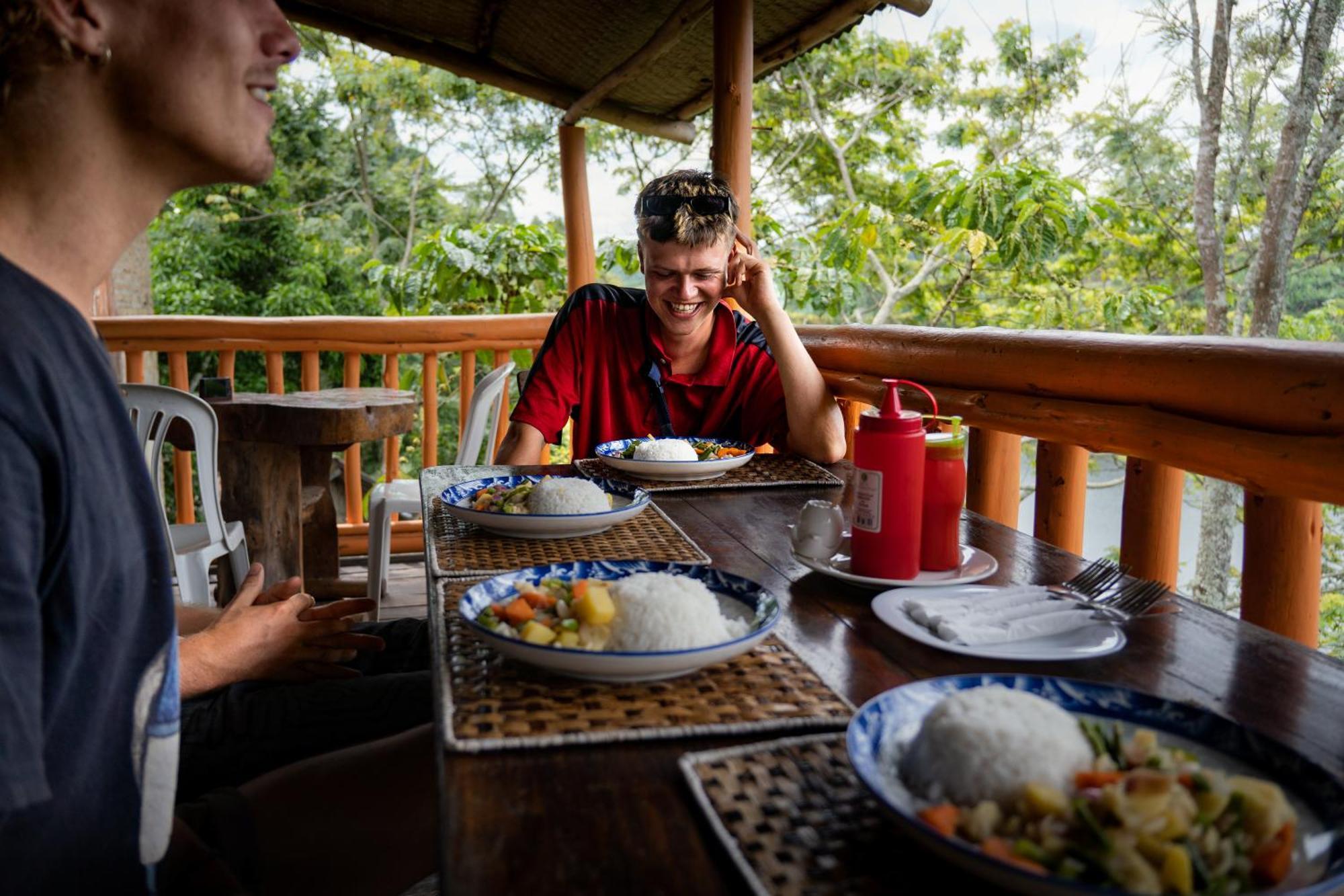Dave The Cave Eco Lodge And Cultural Campsite Rubirizi Eksteriør bilde